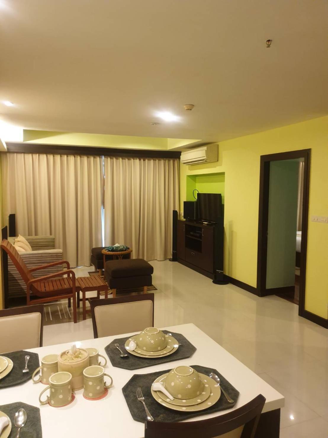 Baron Beach Hotel Паттайя Экстерьер фото